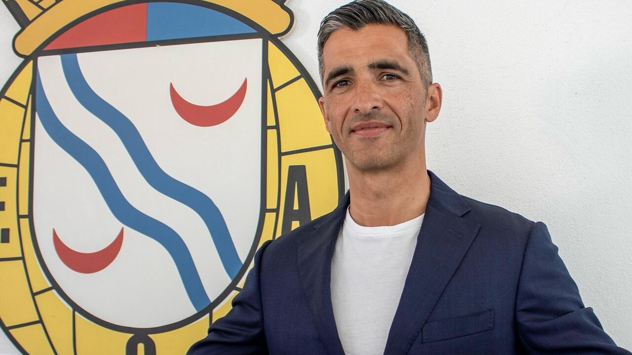 Custódio Castro é o novo treinador do Alverca, após duas décadas