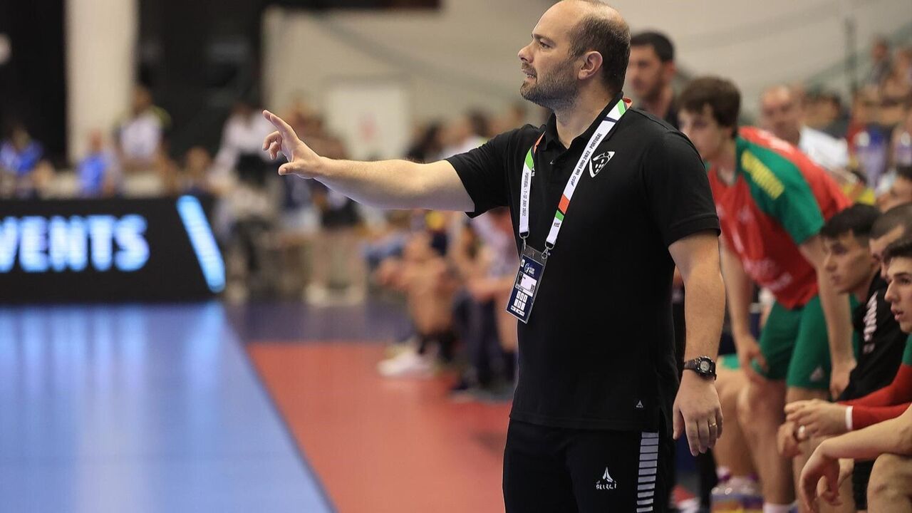 Carlos Martingo confiante na estreia de Portugal frente à Argélia no Mundial sub-21.
