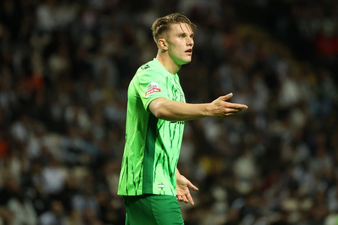 Gyökeres mantém conflito com o Sporting e rejeita aproximação para saída de Alvalade