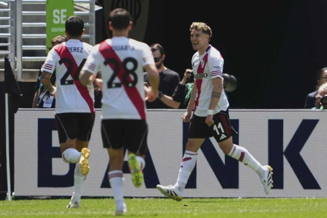 Jogador do River Plate celebra lance no Mundial de Clubes