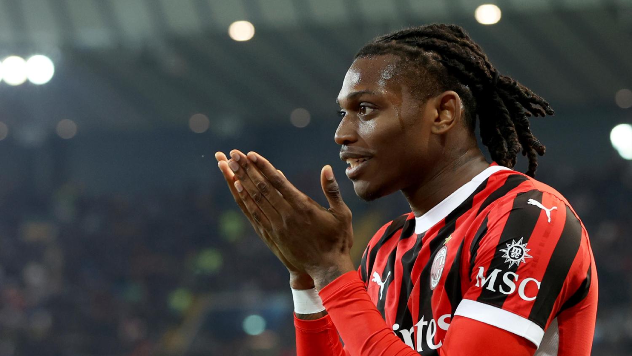 Rafael Leão é um dos nomes mais falados no mercado de transferências