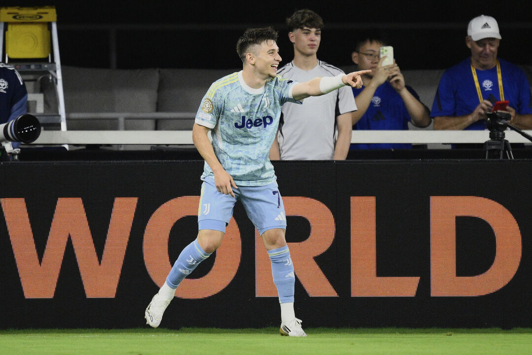 Francisco Conceição celebra golo frente ao Al Ain no Mundial de Clubes