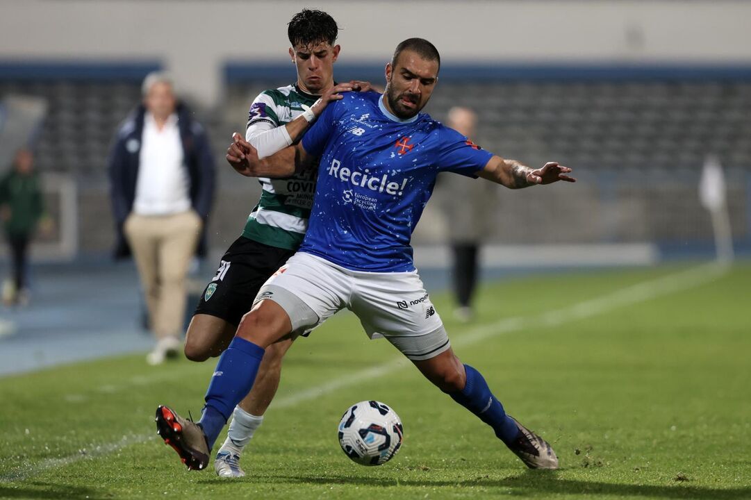Nuno Tomás renova contrato com o Belenenses para a época 2025/26