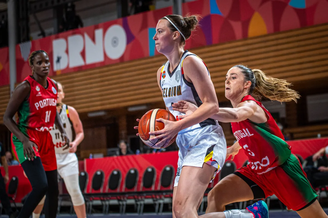 Portugal perde com a Bélgica no EuroBasket feminino, apesar dos 13 pontos de Carolina Rodrigues