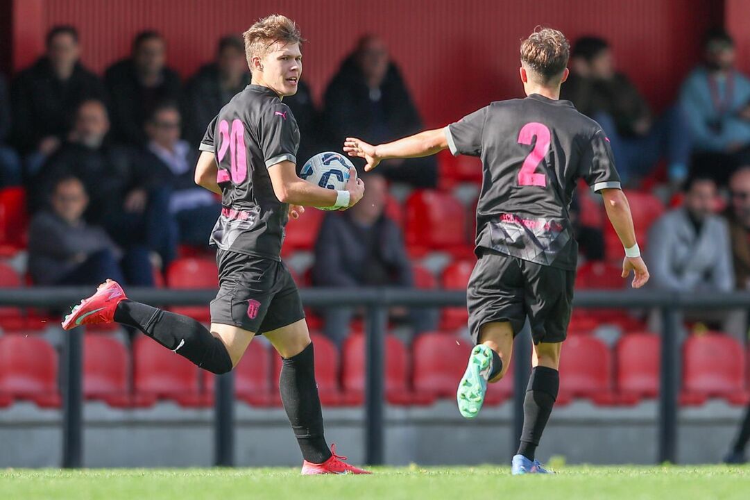Afonso Patrão, jogador do Sp. Braga, lesionado ao serviço da seleção sub-19, para três semanas