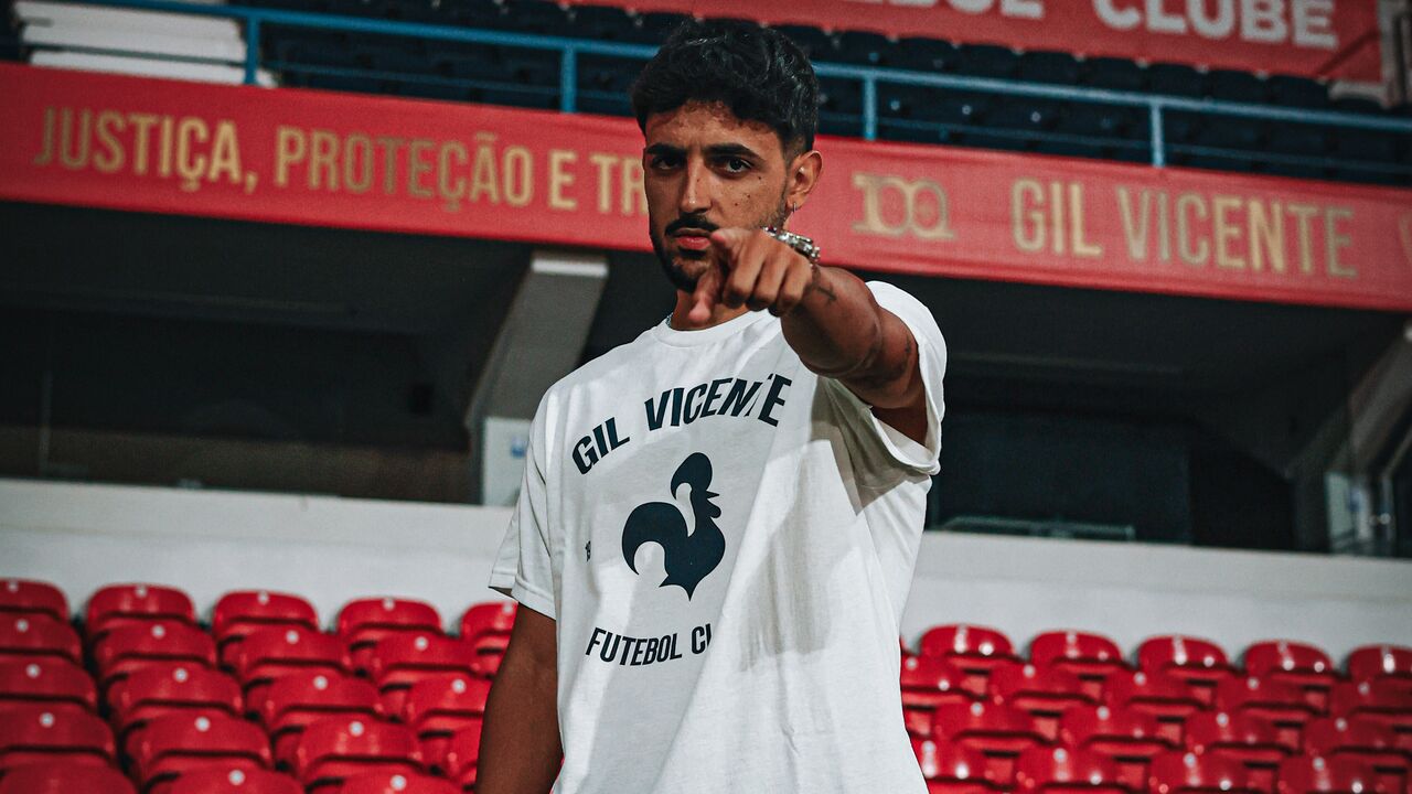 Luís Esteves assina pelo Gil Vicente até 2028, vindo do Nacional