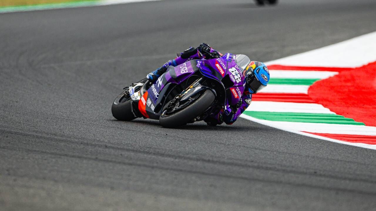 Miguel Oliveira compete no GP de Itália, em Mugello