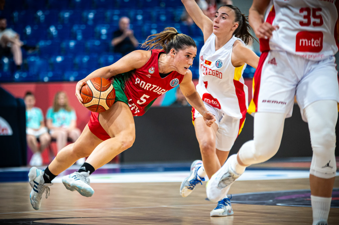 Portugal vence Montenegro no Eurobasket feminino, com destaque para Maria Bettencourt Correia e Josephine Filipe