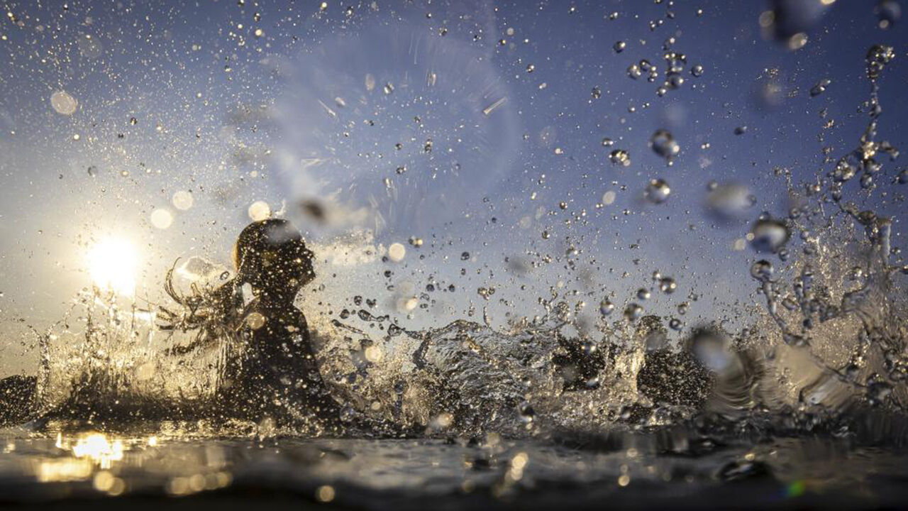 Avisos amarelos do IPMA para Viana do Castelo, Braga, Porto e Aveiro devido a aguaceiros e trovoada