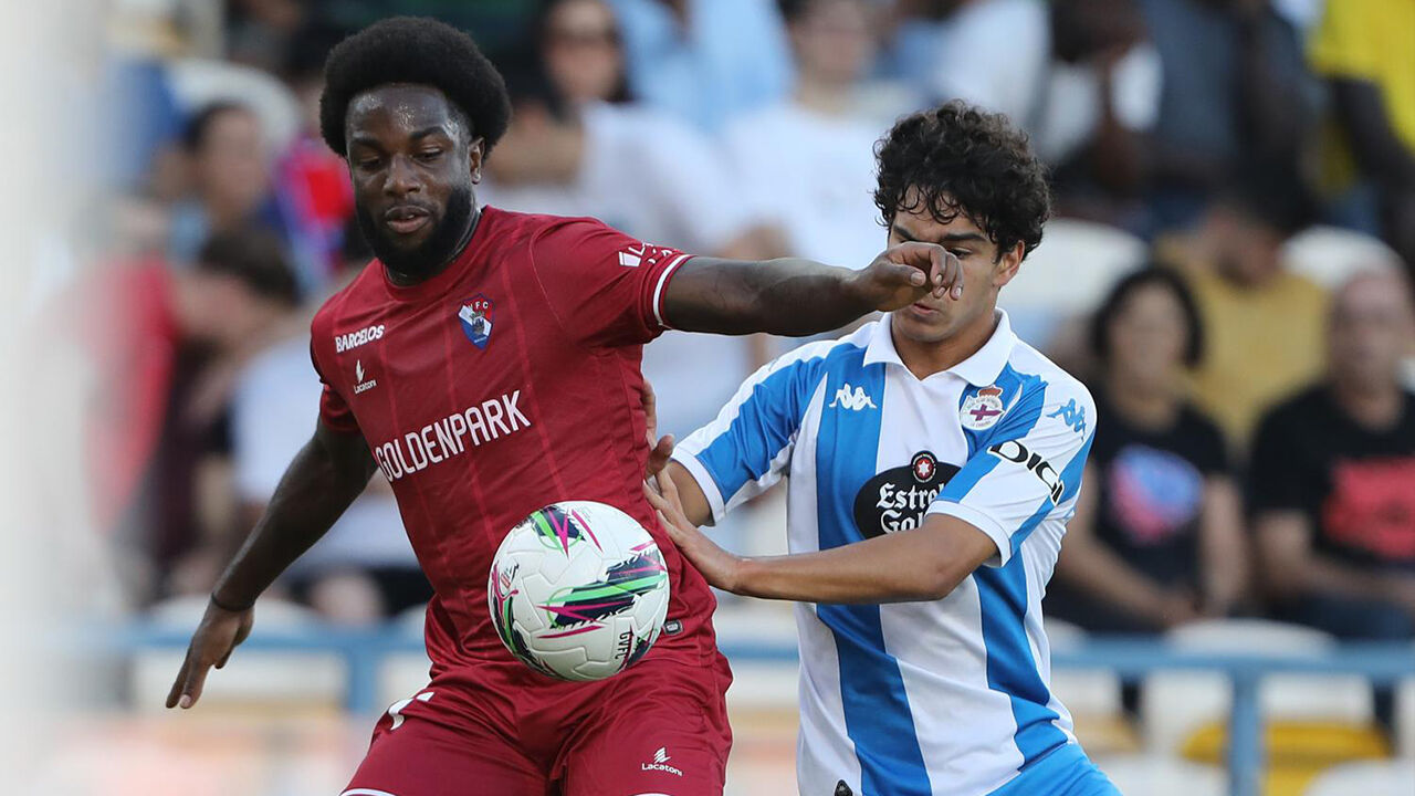 Sandro Cruz transfere-se para o Slovan Bratislava após época no Gil Vicente