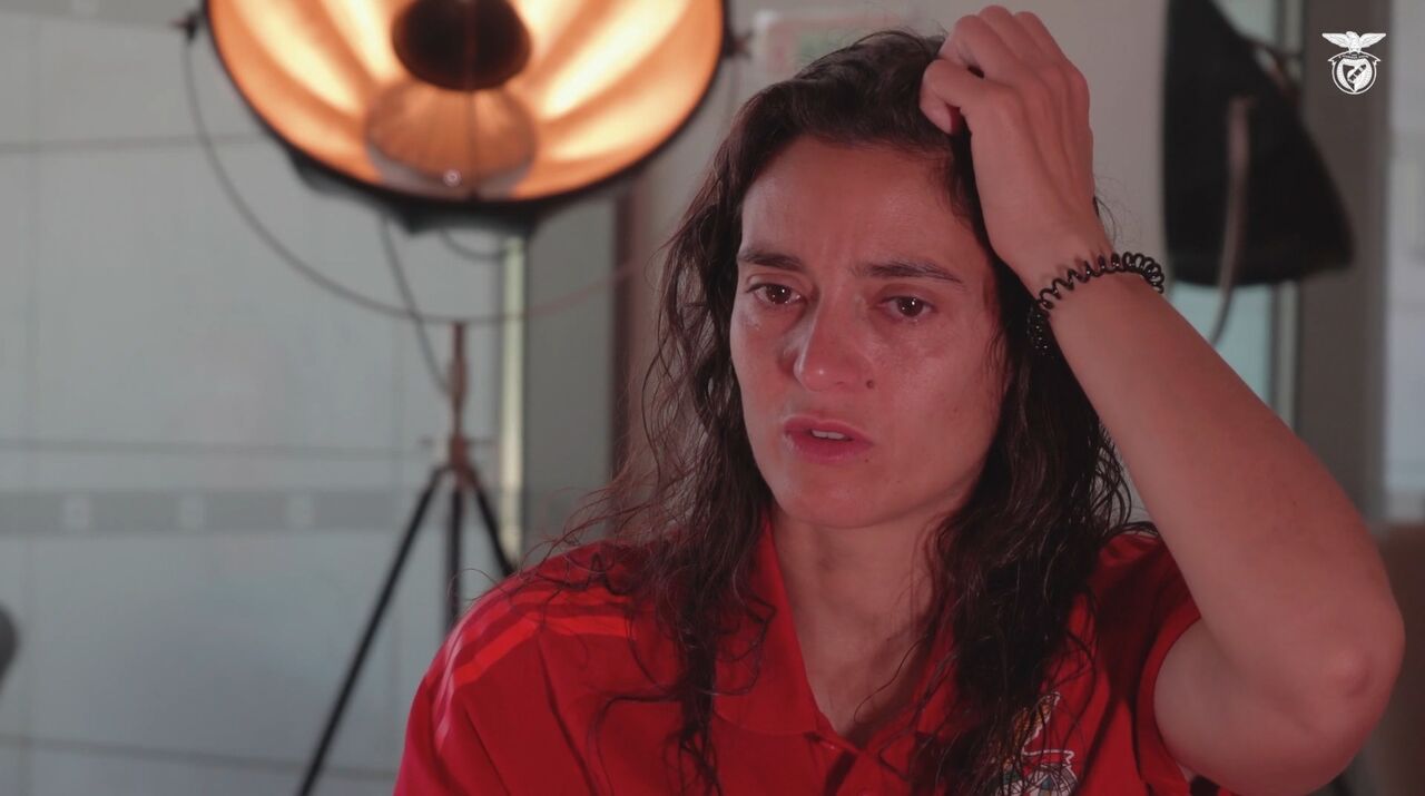 Filipa Patão emociona-se ao despedir-se do Benfica e rumar ao Boston Legacy FC.
