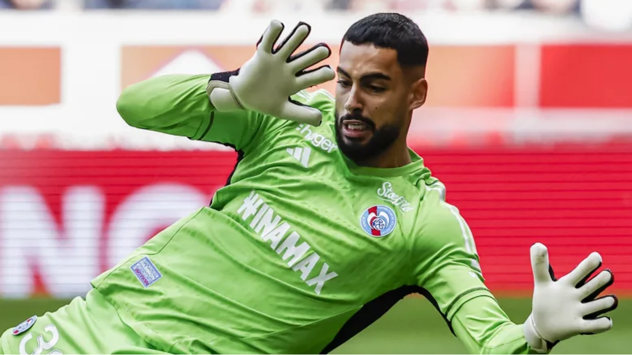 Alaa Bellaarouch chega do Estrasburgo