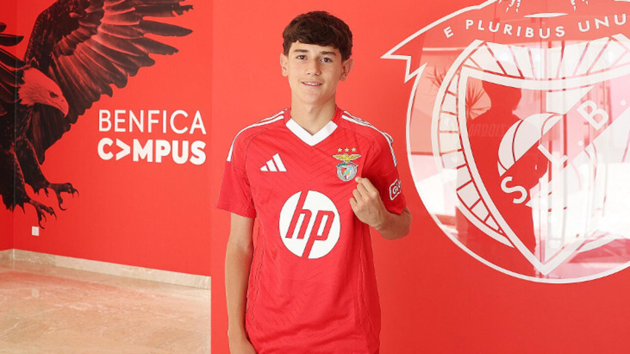 Tiago Sousa assina contrato de formação com o Benfica