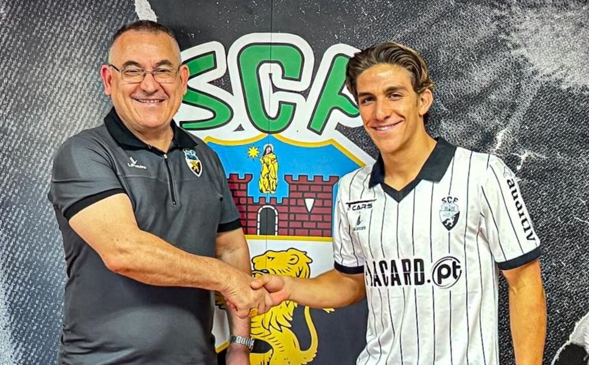 Rafael Teixeira renova contrato com o Farense por três épocas