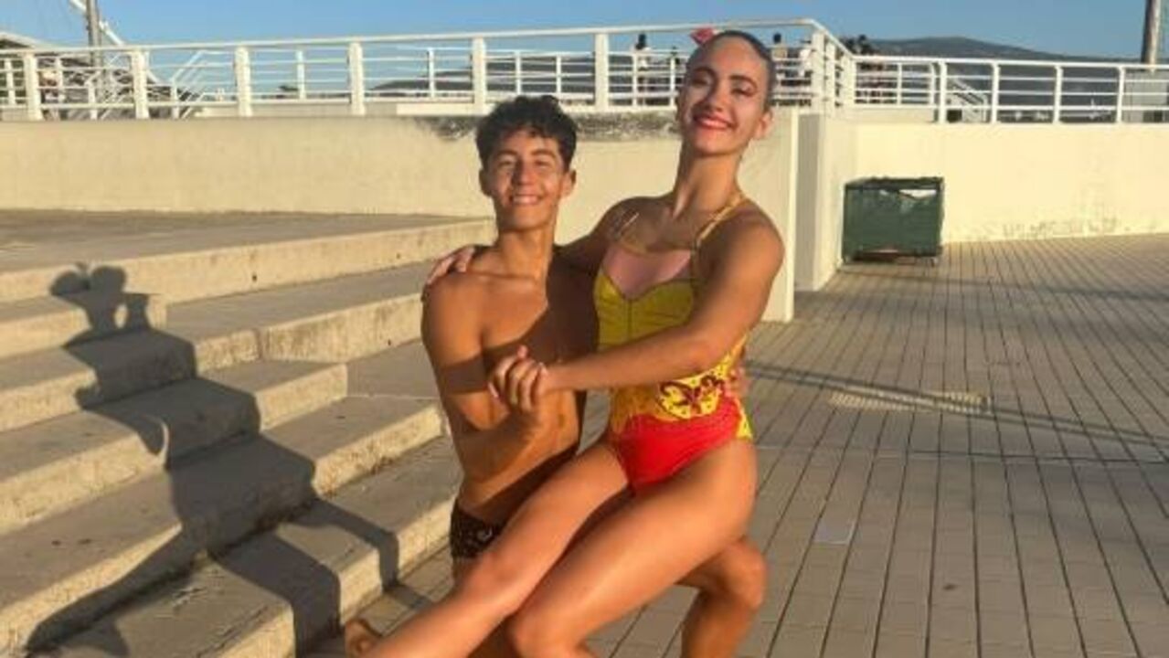 Margarida Castro e Rodrigo Carvalho em 6.º lugar nos Europeus juniores de natação artística em Atenas