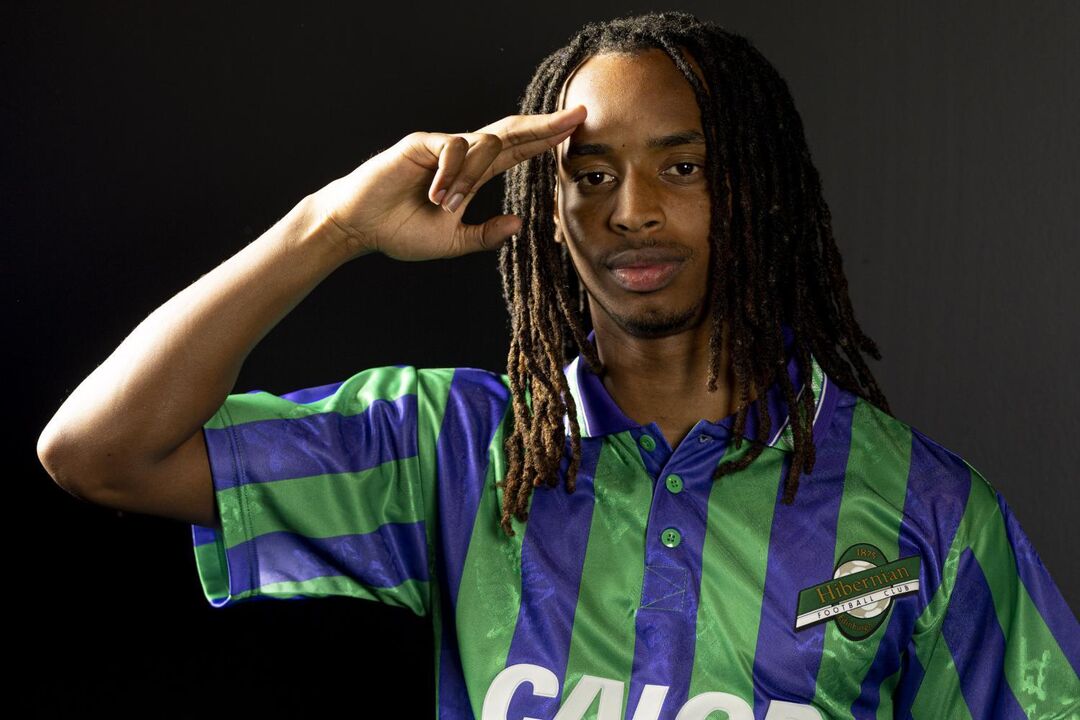 Jair Tavares deixa o Hibernian e pondera o futuro