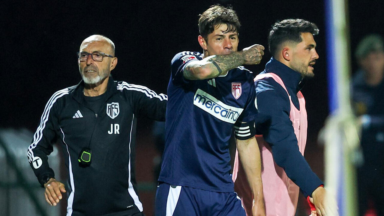 Nenê renova com o AVS SAD para mais uma temporada