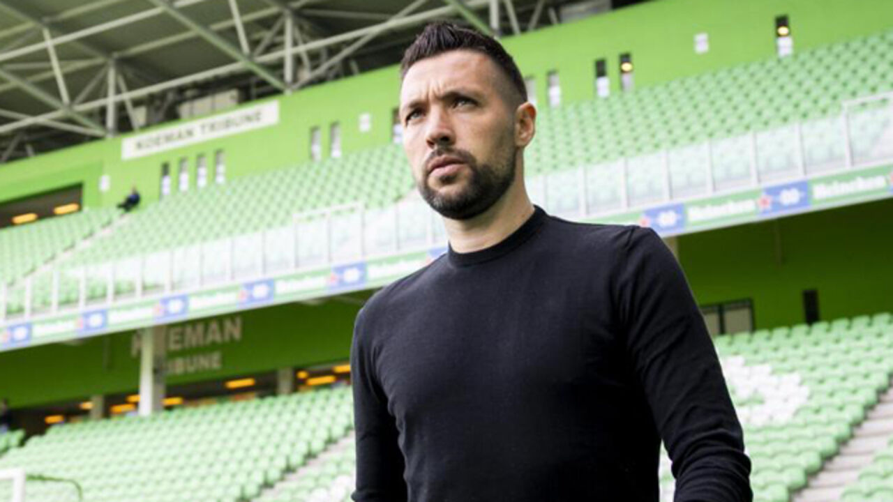 Farioli, técnico italiano de 36 anos, agrada a Villas-Boas para o FC Porto