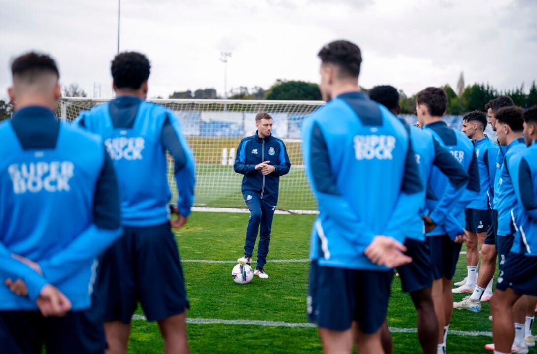 Rumores indicam saída de Martín Anselmi do FC Porto devido a quebra de confiança