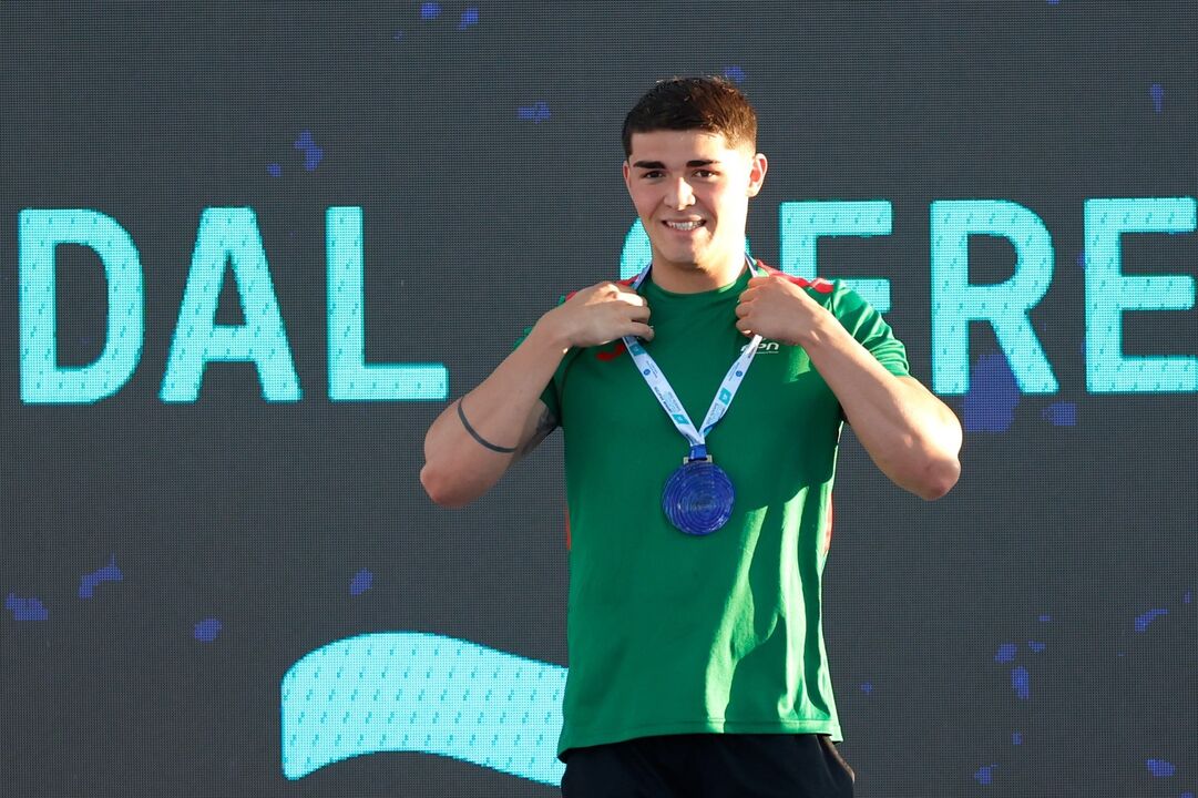 Diogo Ribeiro, campeão europeu de sub-23 nos 50 metros mariposa, na Eslováquia