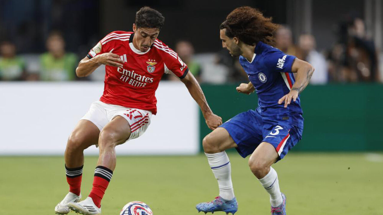 Benfica perde com o Chelsea; Tiago Gouveia lamenta e elogia Di María