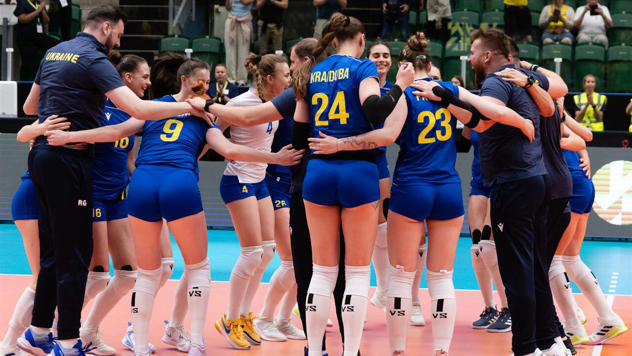 Ucrânia vence Golden League feminina de voleibol contra a Hungria em Angelholm, Suécia
