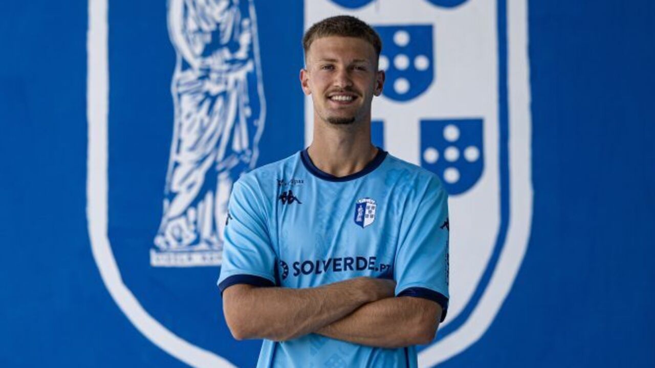 José Sampaio renova contrato com o Vizela até 2028