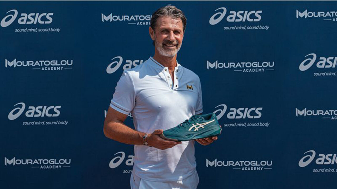 ASICS equipa Academia Mouratoglou, projeto de treino do antigo tenista