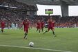 Momentos após Gonçalo Guedes marcar o único golo