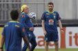 Ancelotti no treino da seleção brasileira