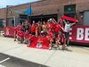 Adeptos do Benfica reunidos antes do jogo com o Chelsea.