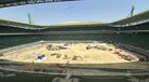 Estádio de Alvalade em obras, com máquinas e terra no relvado