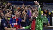 No topo da Europa: as imagens da festa do PSG depois da conquista da Liga dos Campeões