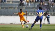 Futebol feminino: jogadora do FC Porto disputa a bola durante jogo da 3.ª divisão