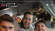 Jogadores portugueses celebram vitória na Allianz Barrota, em Munique