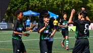 Equipa de futebol jovem celebra vitória no Torneio Internacional Pauleta Azores Soccer