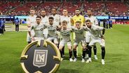 Los Angeles Football Club posa para foto
