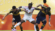 Renato Sanches em ação frente ao Boca Juniors