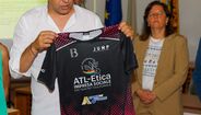 Pichardo representa o ATL-Etica em competição