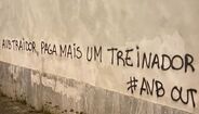 Grafíti expressa descontentamento com AVB e pede a sua saída