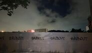 Grafitis contra Villas-Boas e pedido de demissão do presidente junto ao Estádio do Dragão