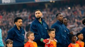 Donnarumma empata renovação e tem interessados à espreita