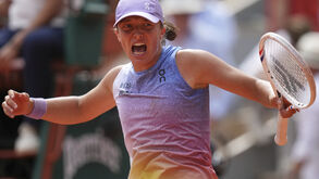 Iga Swiatek apurada para os quartos de final de Roland Garros