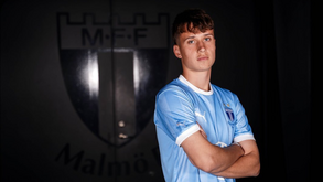 Benfica observa médio de 18 anos do Malmö