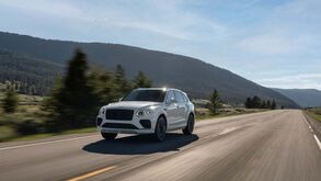 Bentley Bentayga Speed troca W12 por V8 e fica ainda mais potente!