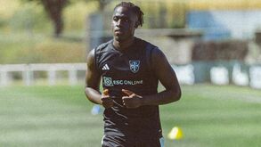 Clau Mendes acelera com Kiki para a pré-época