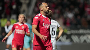 Botafogo ataca Arthur Cabral