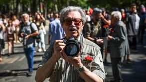 Morreu Eduardo Gageiro, histórico fotojornalista do 25 de abril