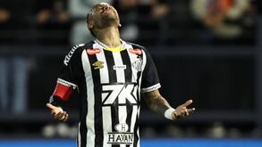 Neymar diagnosticado com Covid 19