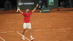 Roland Garros: Djokovic derrota Zverev e marca encontro com Sinner nas 'meias'